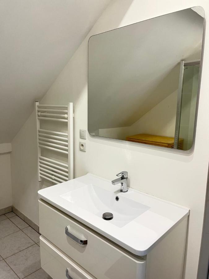 Ecu : Superbe Appartement Avec Exterieur Reims Exterior photo